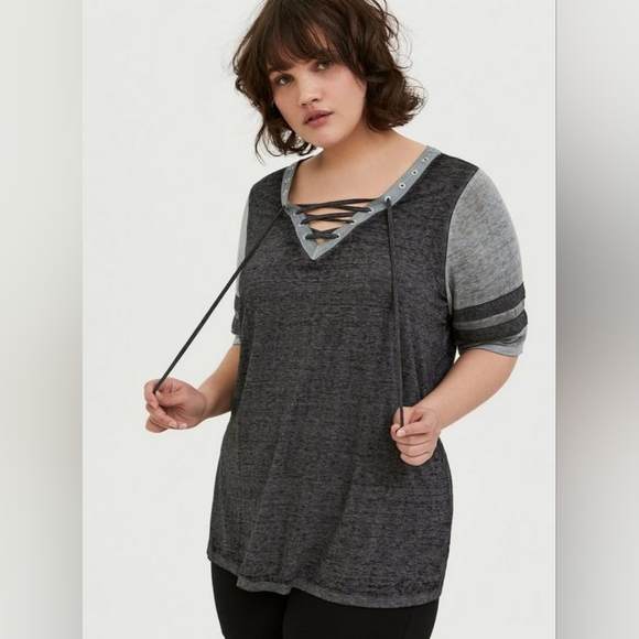 Torrid Size 28 Black & Grey Triblend Lace-up Football Tee - Picture 1 of 4